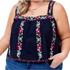 NWT Arula Black Floral Stitched Crop Tank Top